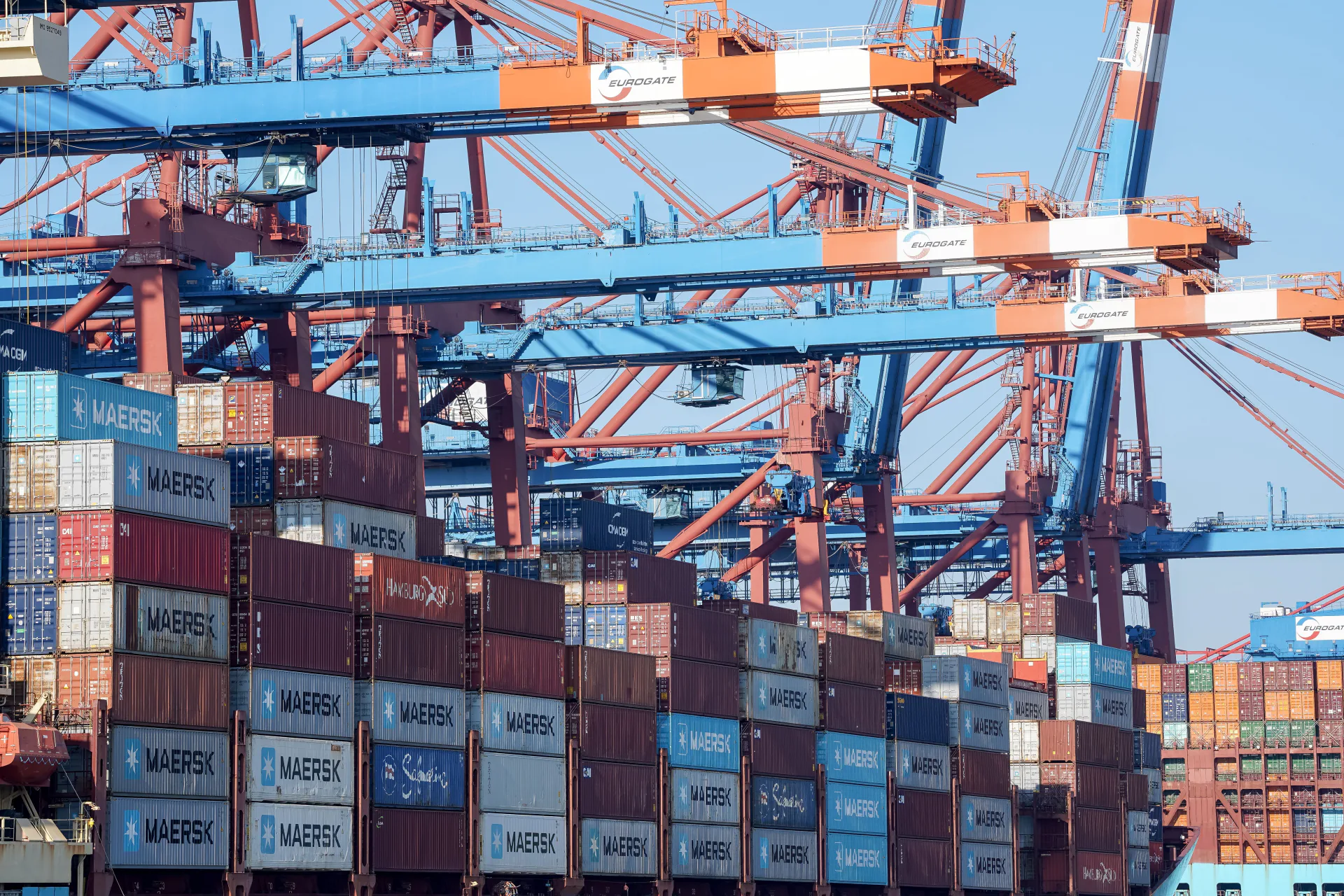 Customs hold or exam: why it happens and what to do
