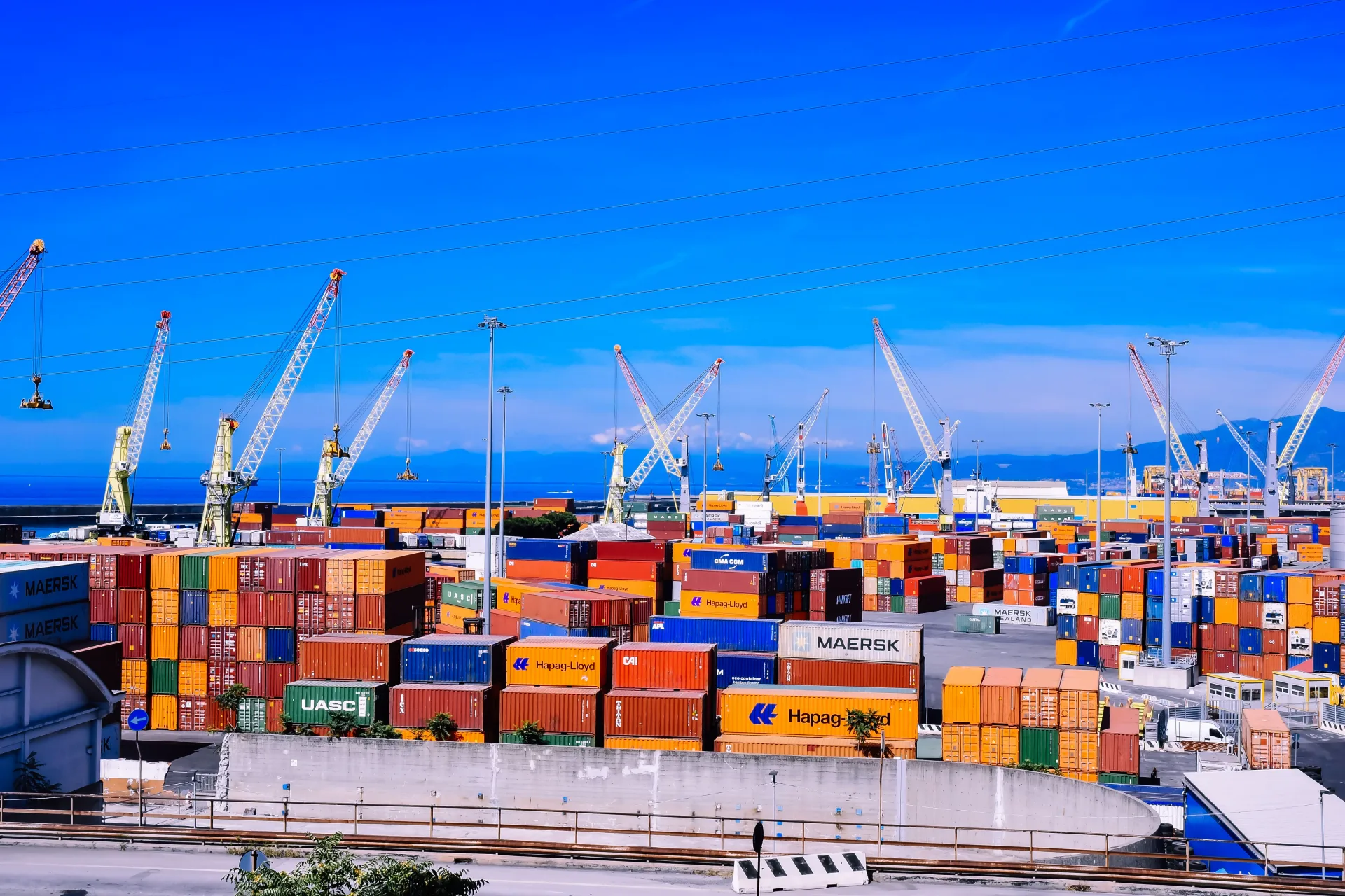 Incoterms 2020 explained: all 11 rules and which to buy on